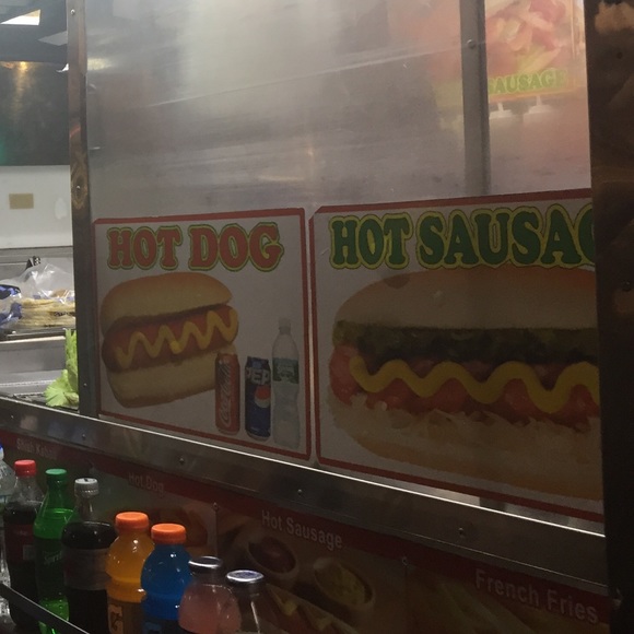 Meet your Posher, Hallie - Picture 1 of 1